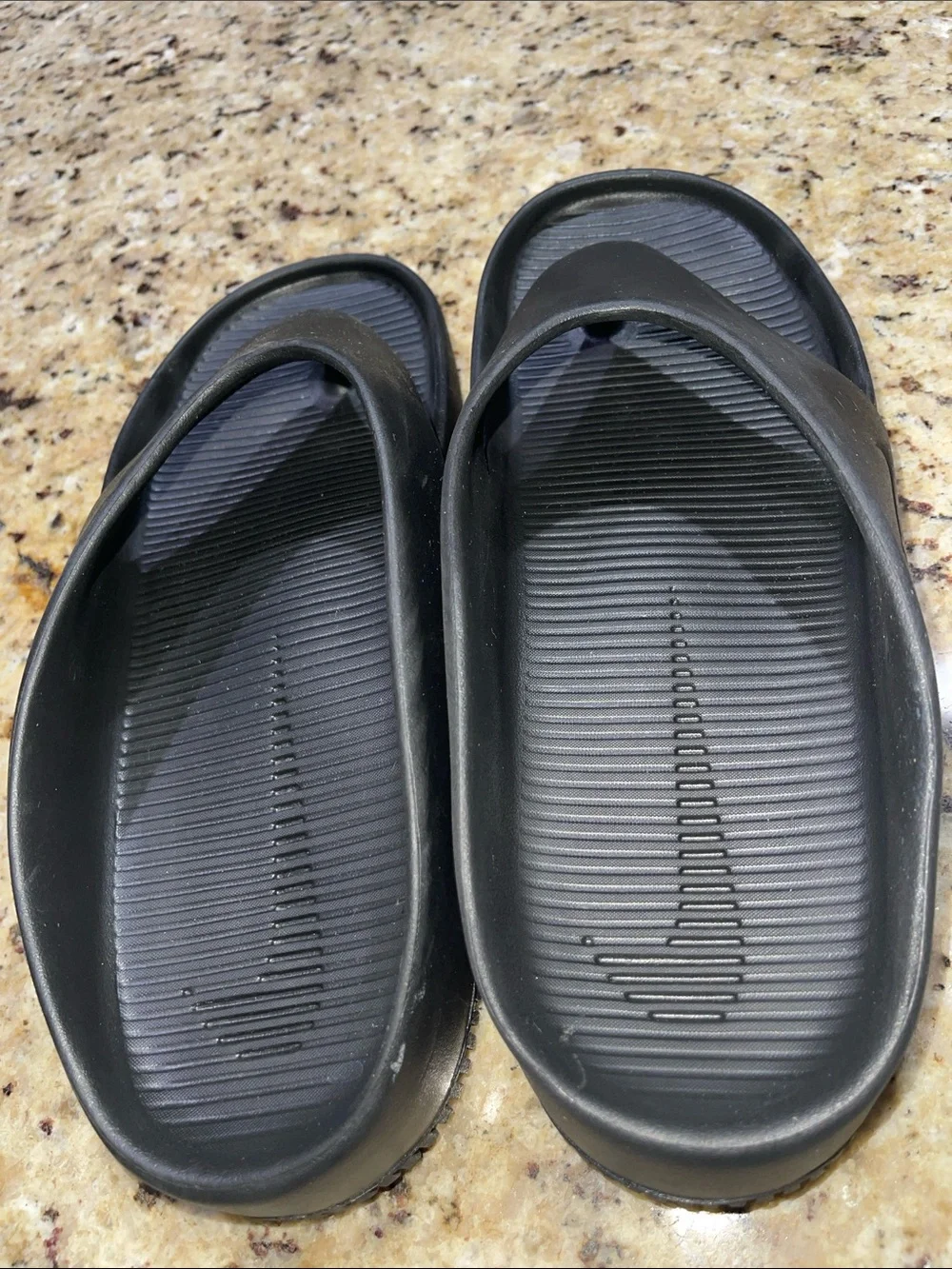 Nike Calm Thong Flip-Flop Sandals